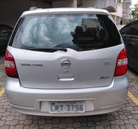NISSAN LIVINA 1.8 SL 16V FLEX 4P AUTOMÁTICO
